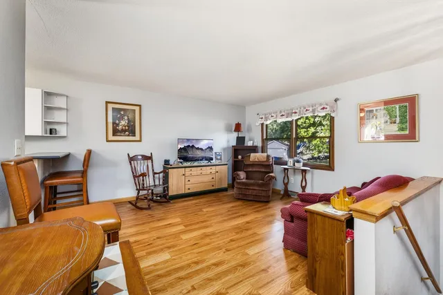 $284,900 | 1020 Lake Street, Onalaska, WI 54650