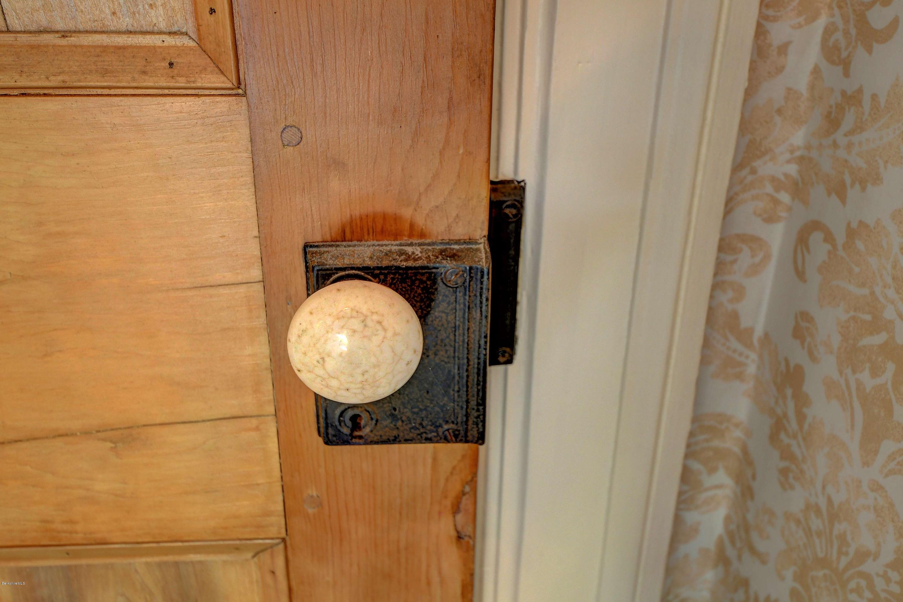 1299 Rannapo Road Sheffield, MA 01222 - Photo 11 of 39 Doorknob Detail