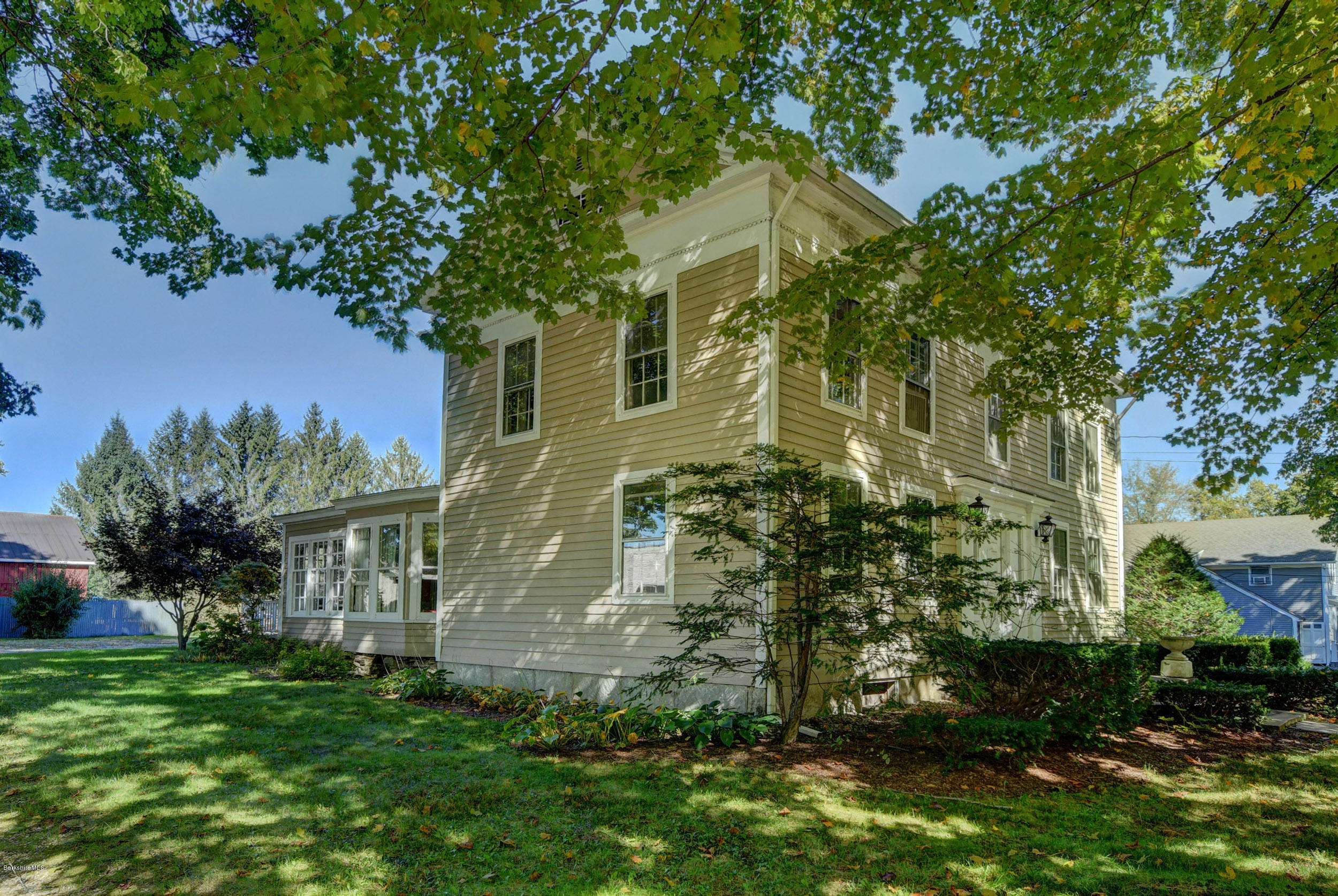 1299 Rannapo Road Sheffield, MA 01222 - Photo 4 of 39 Exterior Front angle