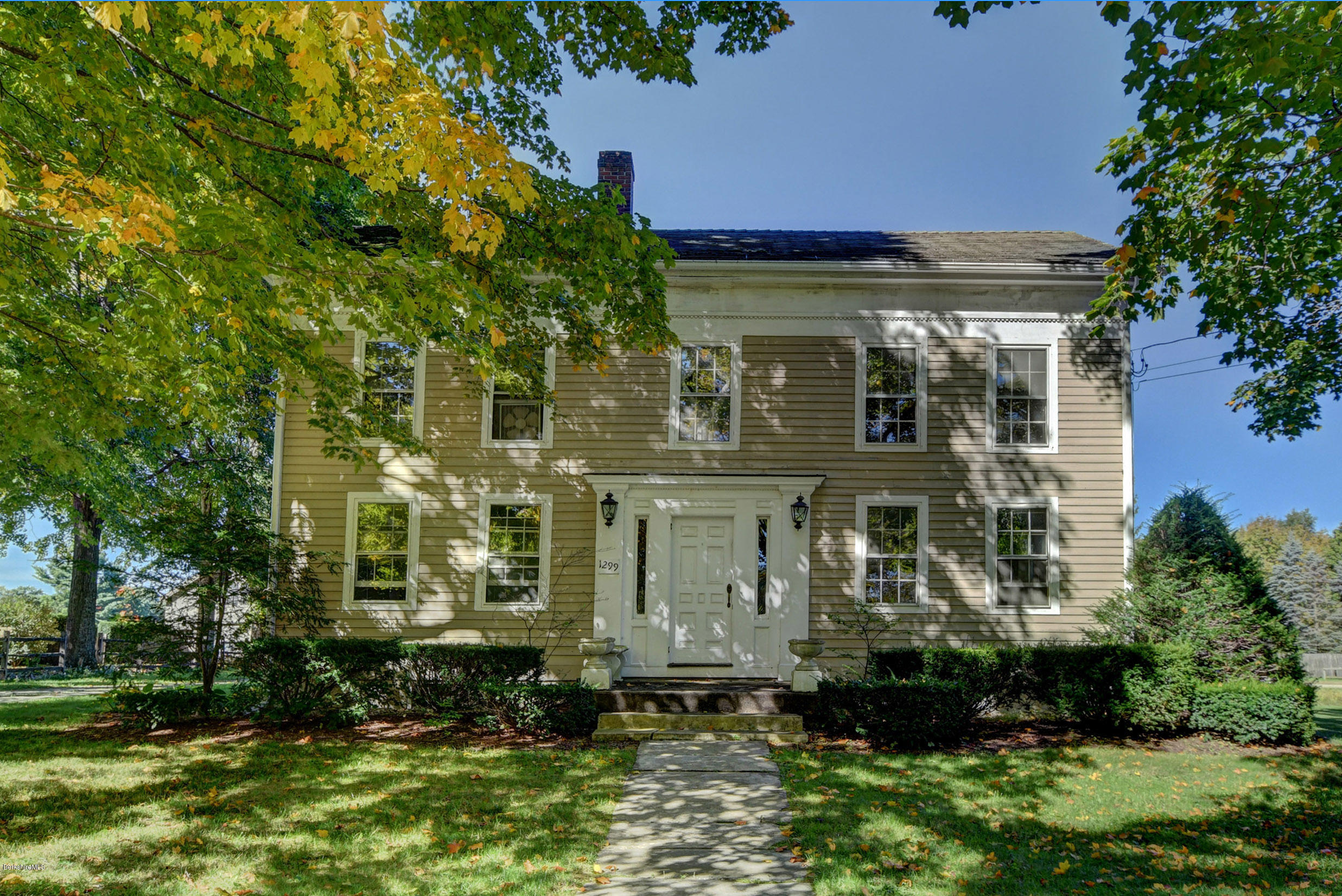 1299 Rannapo Road Sheffield, MA 01222 - Photo 39 of 39 1002 Exterior Front