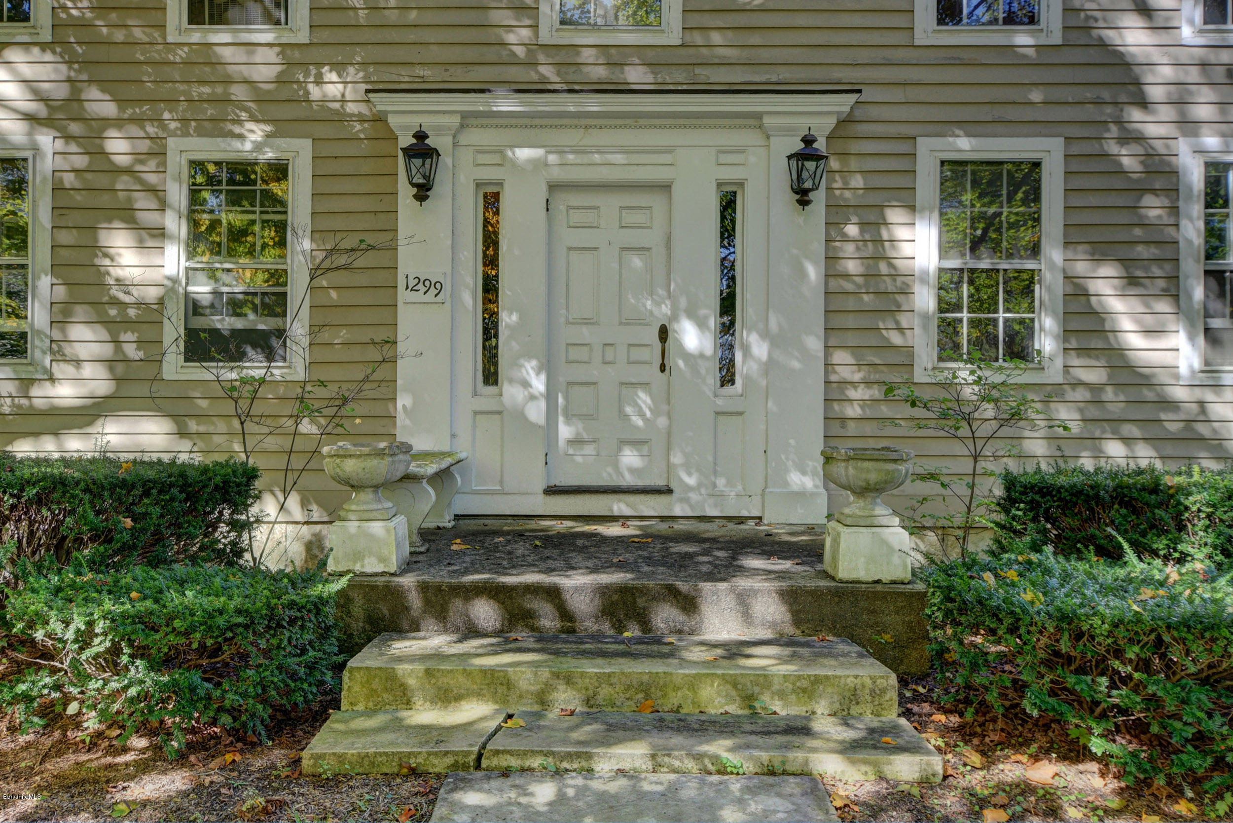 1299 Rannapo Road Sheffield, MA 01222 - Photo 5 of 39 Front Entry