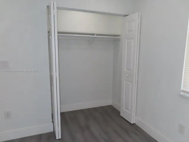 $3,000 | 95 Southwest 17th Terrace, Homestead, FL 33030