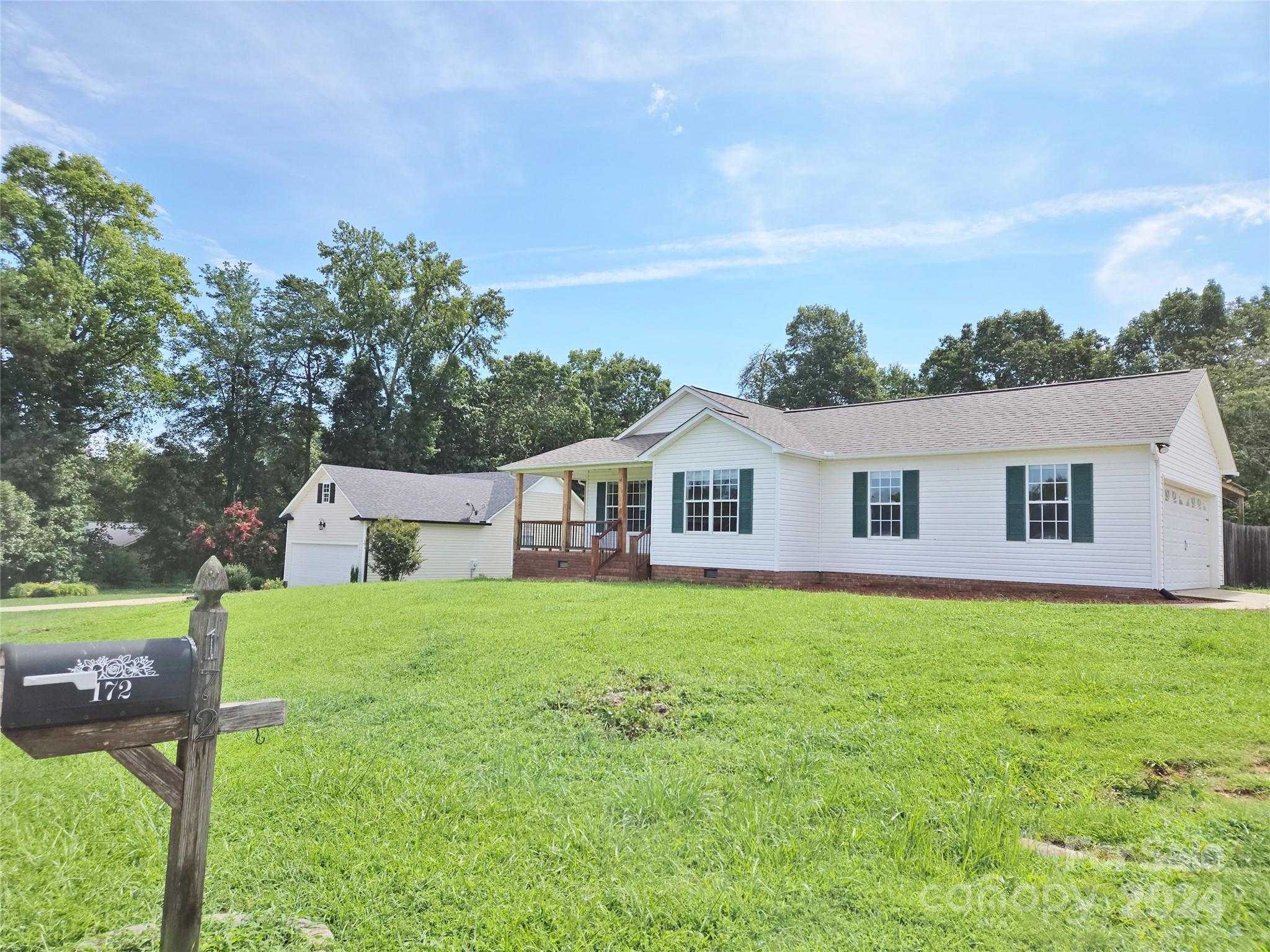 172 Carrington Lane Salisbury, NC 28146 - Photo 2 of 19