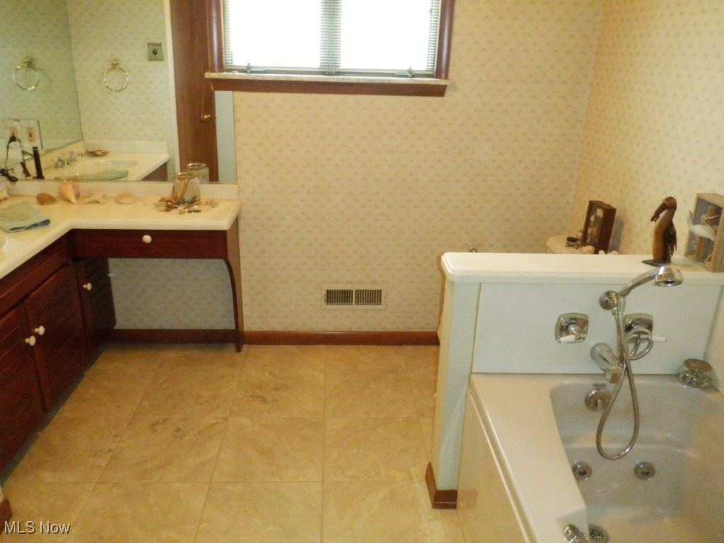 1203 Old Rockside Road Cleveland, OH 44134 - Photo 26 of 50