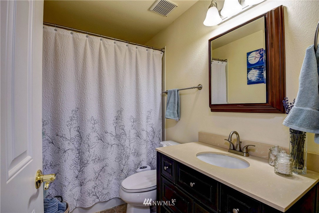 17313 Gravenstein Road Bothell, WA 98012 - Photo 13 of 22