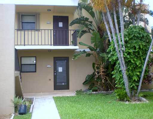 525 Dotterel Road, Unit 36D Delray Beach, FL 33444 - Photo 1 of 12 Primary Photo