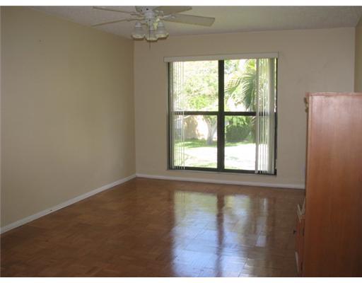 525 Dotterel Road, Unit 36D Delray Beach, FL 33444 - Photo 4 of 12 Additional Photo