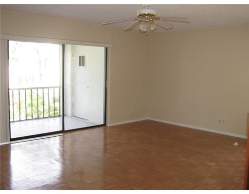525 Dotterel Road, Unit 36D Delray Beach, FL 33444 - Photo 5 of 12 Additional Photo