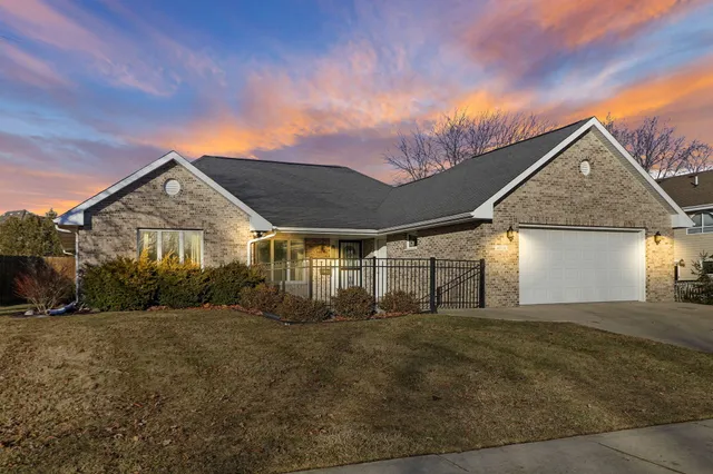 $559,000 | 4014 15th Street, Kenosha, WI 53144