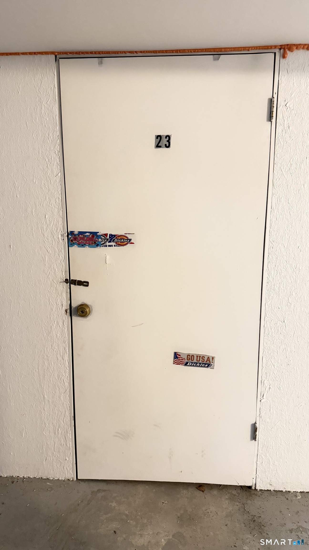 646 Howe Avenue, Unit 23 Shelton, CT 06484 - Photo 31 of 33 a close view of shower tap