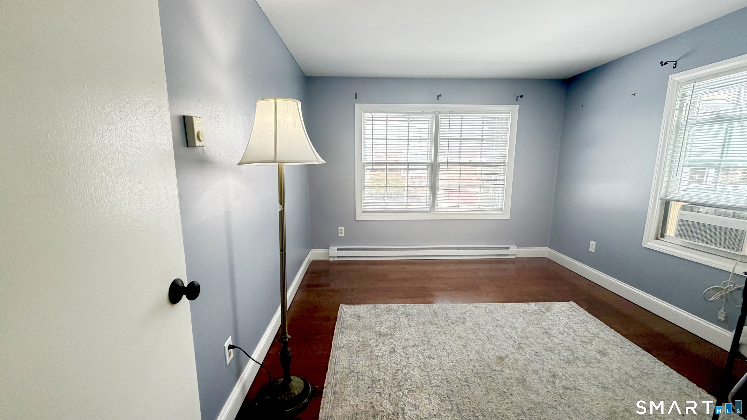 646 Howe Avenue, Unit 23 Shelton, CT 06484 - Photo 8 of 33 a bathroom with a tub and a window