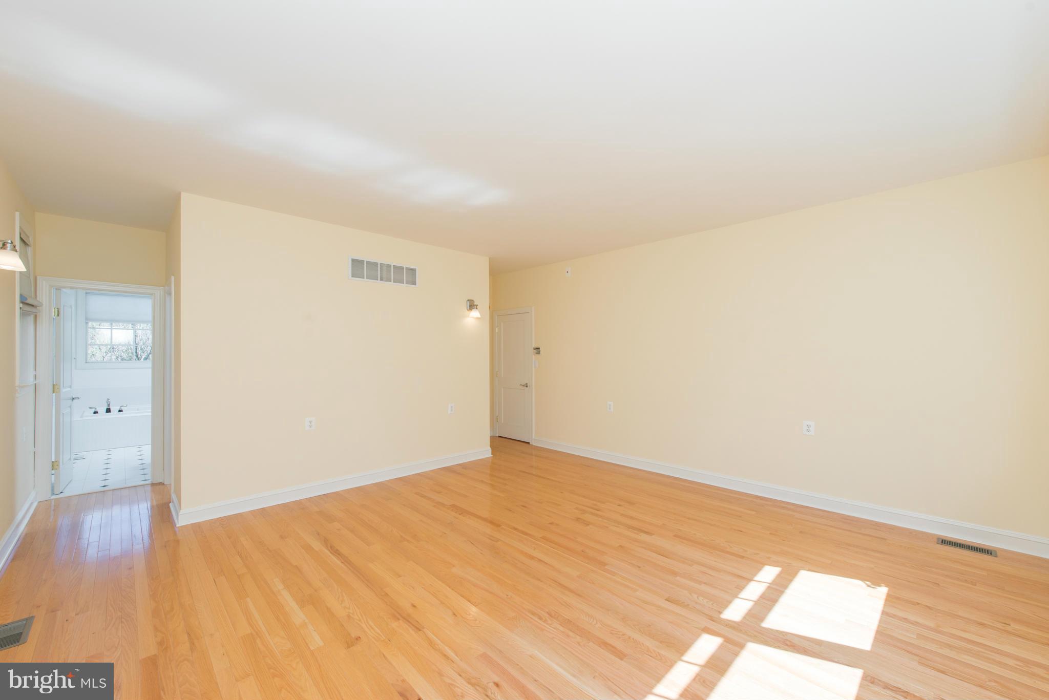 882 Pleasant Ridge Lane Davidsonville, MD 21035 - Photo 13 of 30 Bedroom (Master)
