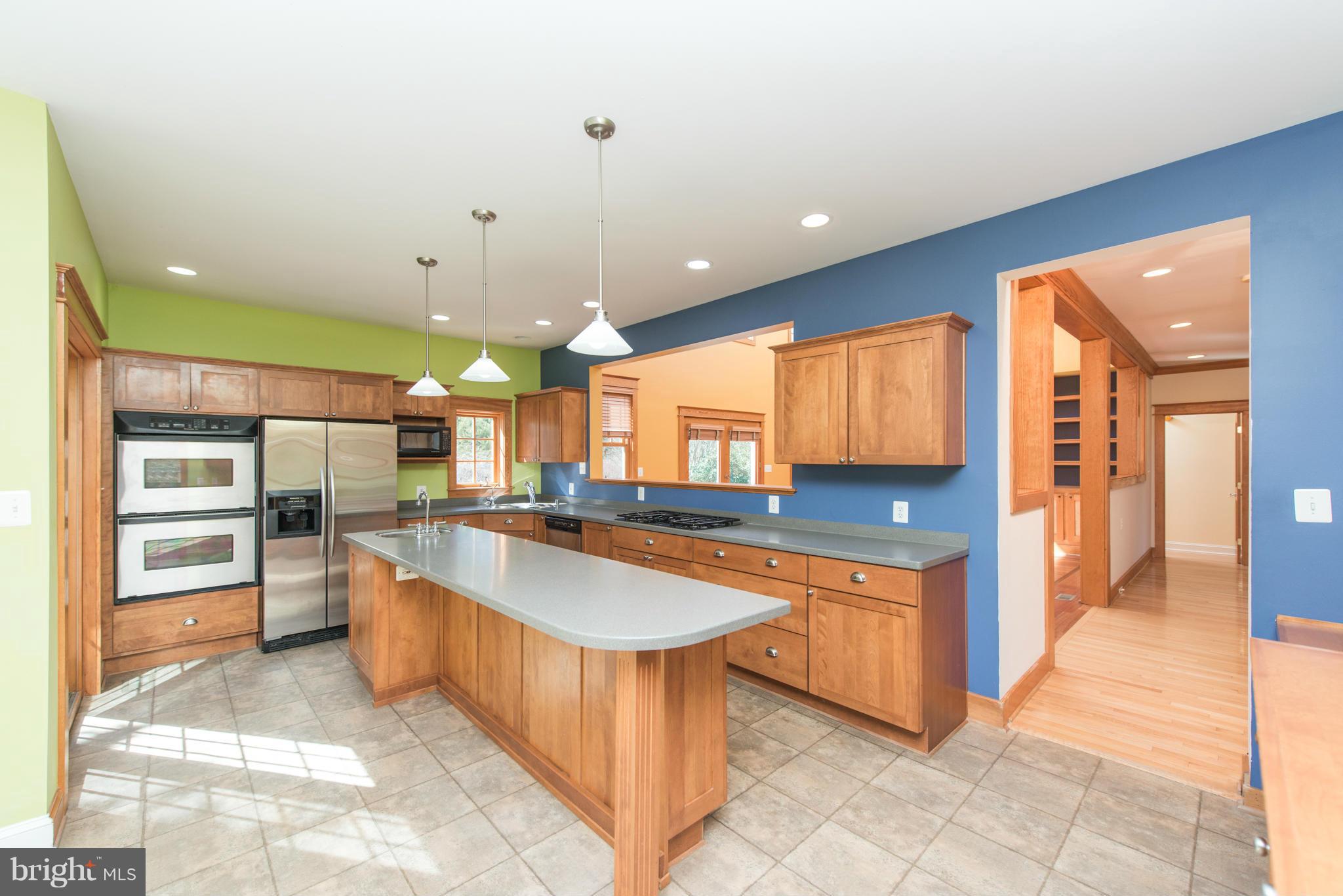 882 Pleasant Ridge Lane Davidsonville, MD 21035 - Photo 4 of 30 Kitchen