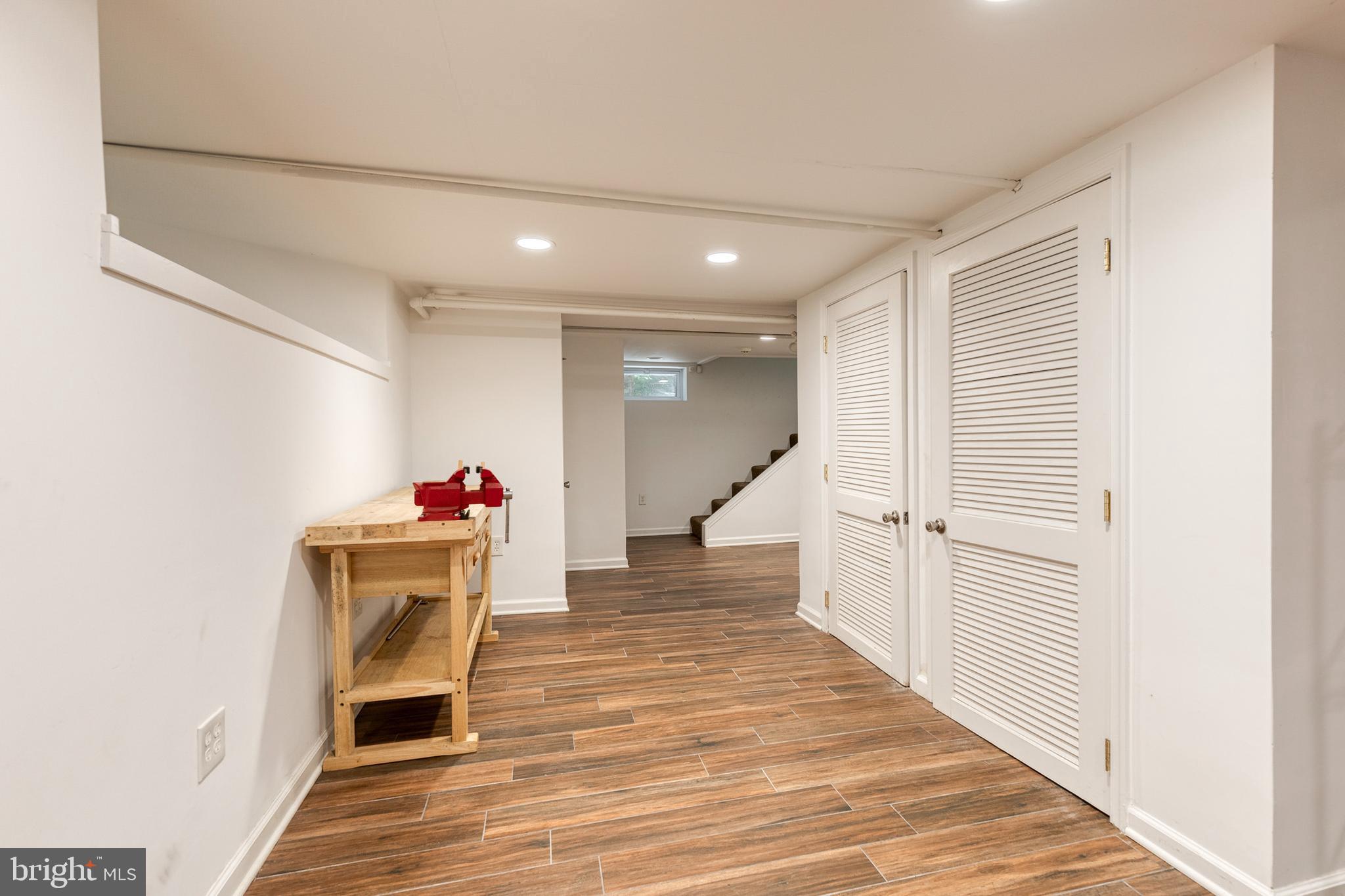 215 St Dunstans Road Baltimore, MD 21212 - Photo 30 of 49