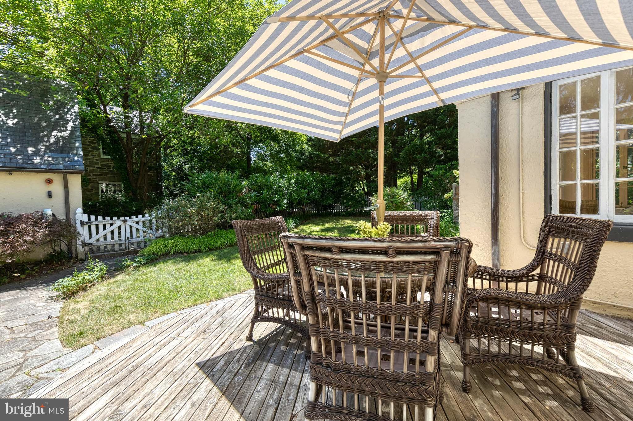 215 St Dunstans Road Baltimore, MD 21212 - Photo 41 of 49