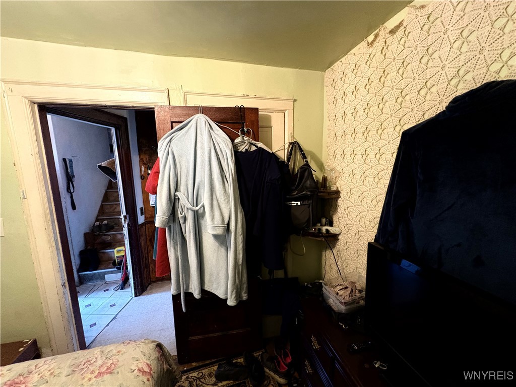 360 Watson Street Buffalo, NY 14212 - Photo 23 of 46