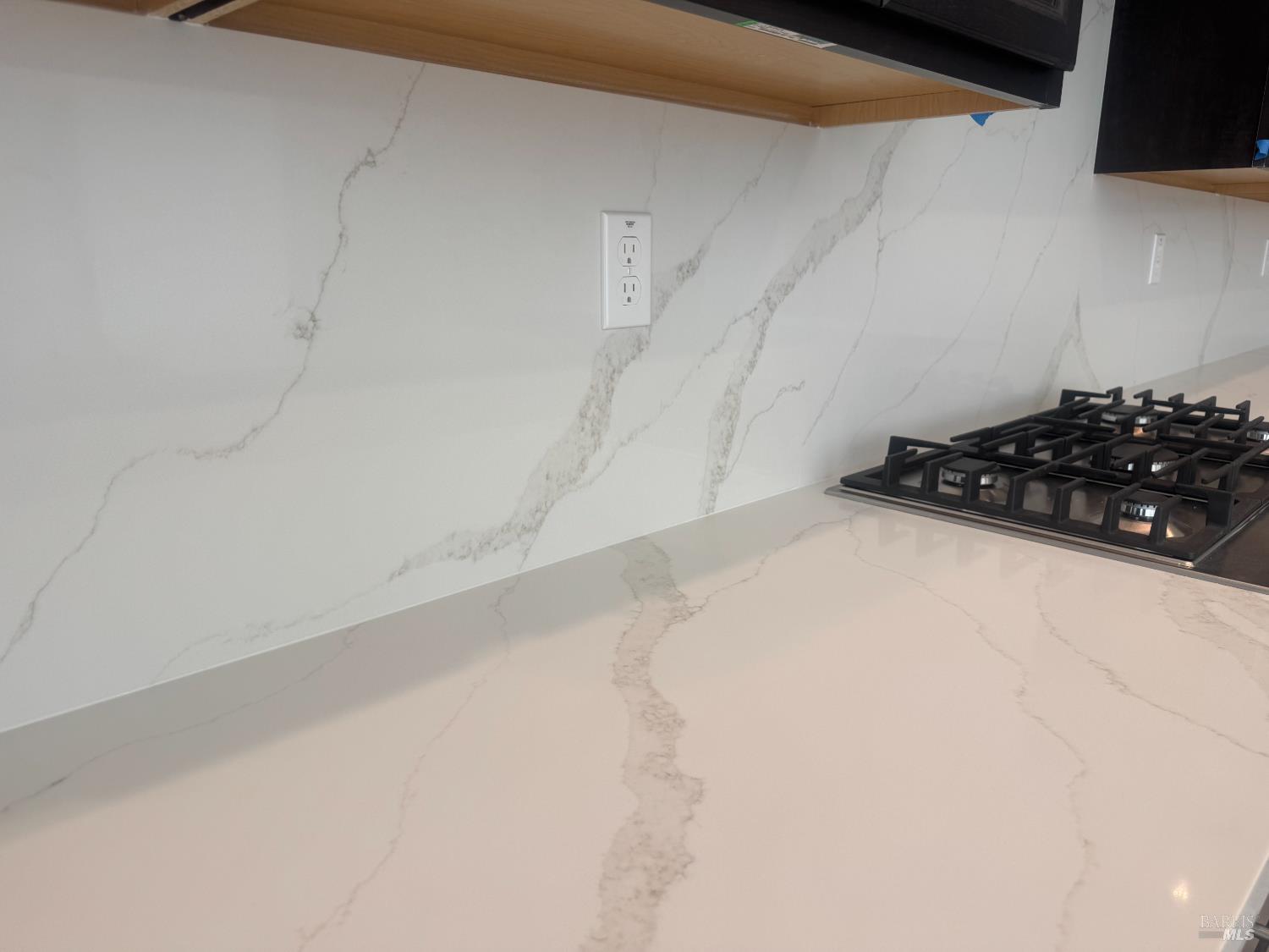 727 Temescal Street Antioch, CA 94561 - Photo 4 of 7 a bathroom with a sink and a stove