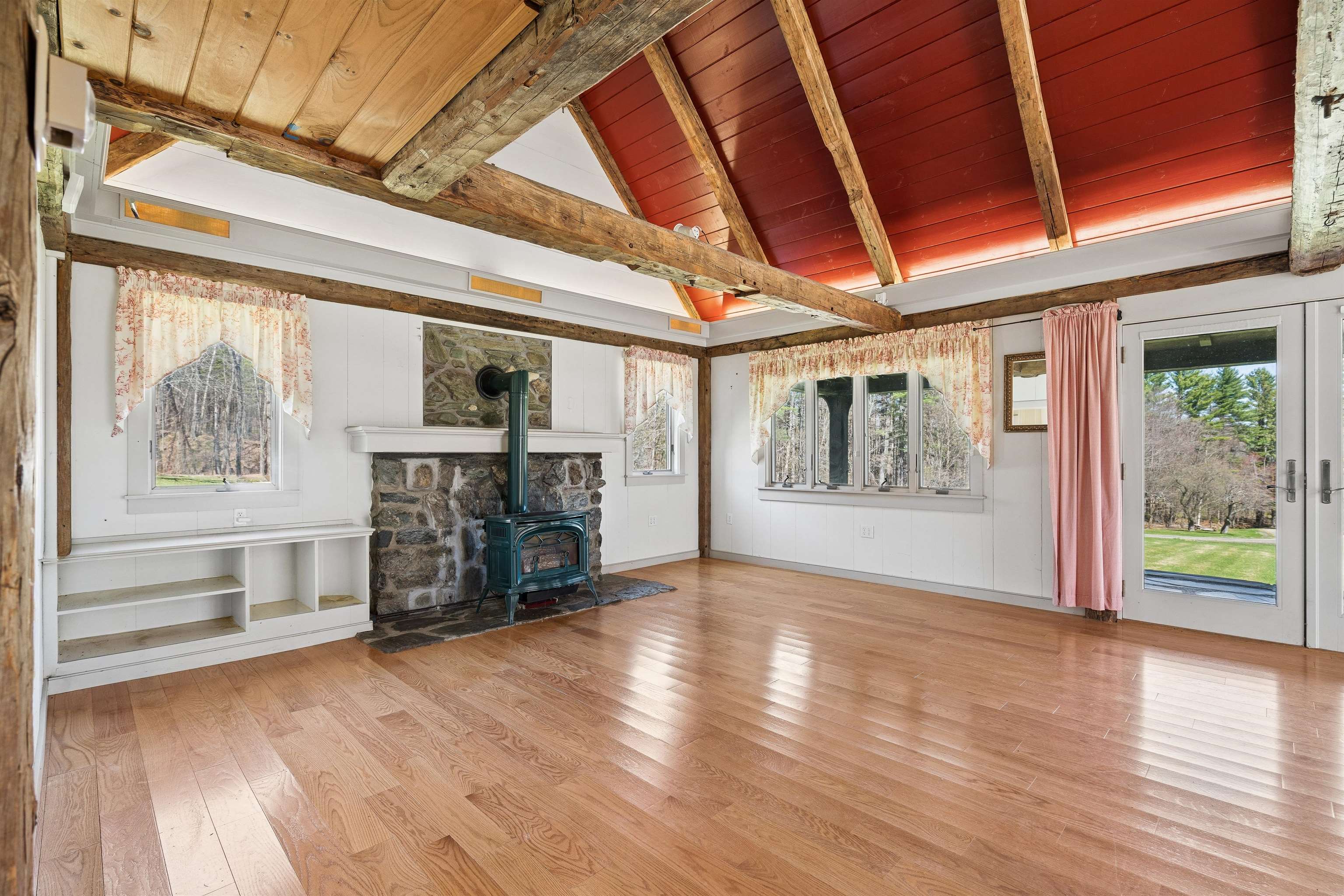 2475 Little Hollow Road Rochester, VT 05767 - Photo 17 of 39