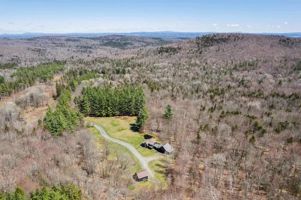 $525,000 | 2475 Little Hollow Road, Rochester, VT 05767