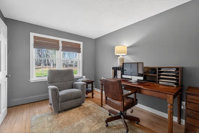 $550,000 | 84 Hop Brook Road, Simsbury, CT 06070