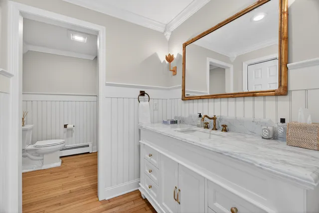 $550,000 | 84 Hop Brook Road, Simsbury, CT 06070