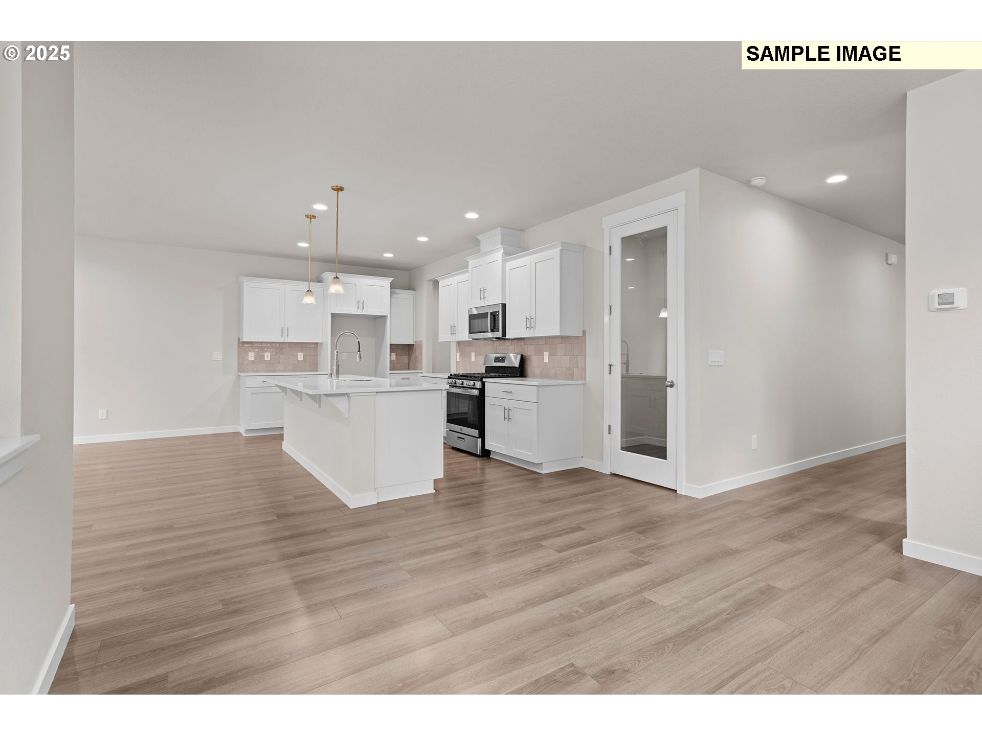 218 North 89th Loop, Unit 26 Ridgefield, WA 98642 - Photo 8 of 35 Gallery Image 8