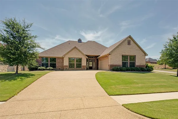$600,000 | 11049 Hawkins Home Boulevard, Benbrook, TX 76126