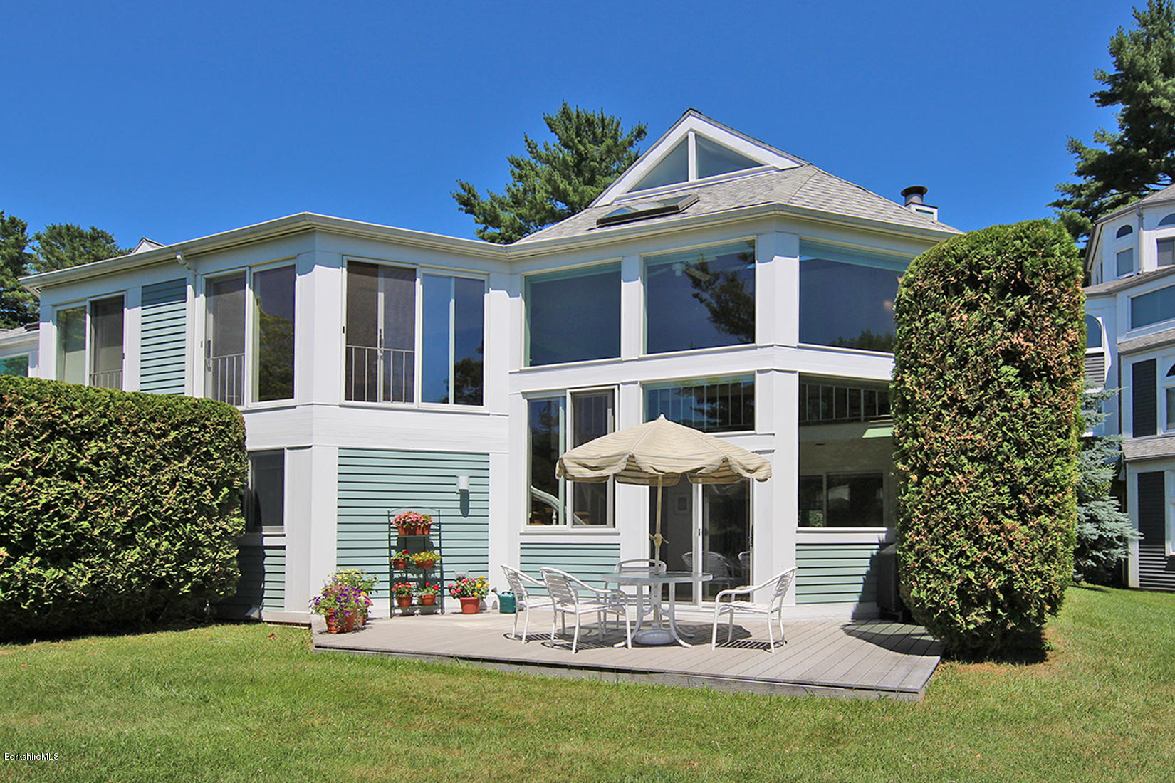 19 Hawthorne Road, Unit GH6 Stockbridge, MA 01262 - Photo 1 of 39 Southern Elevation