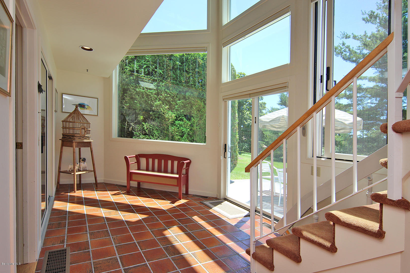 19 Hawthorne Road, Unit GH6 Stockbridge, MA 01262 - Photo 19 of 39 Sun Room with decking access