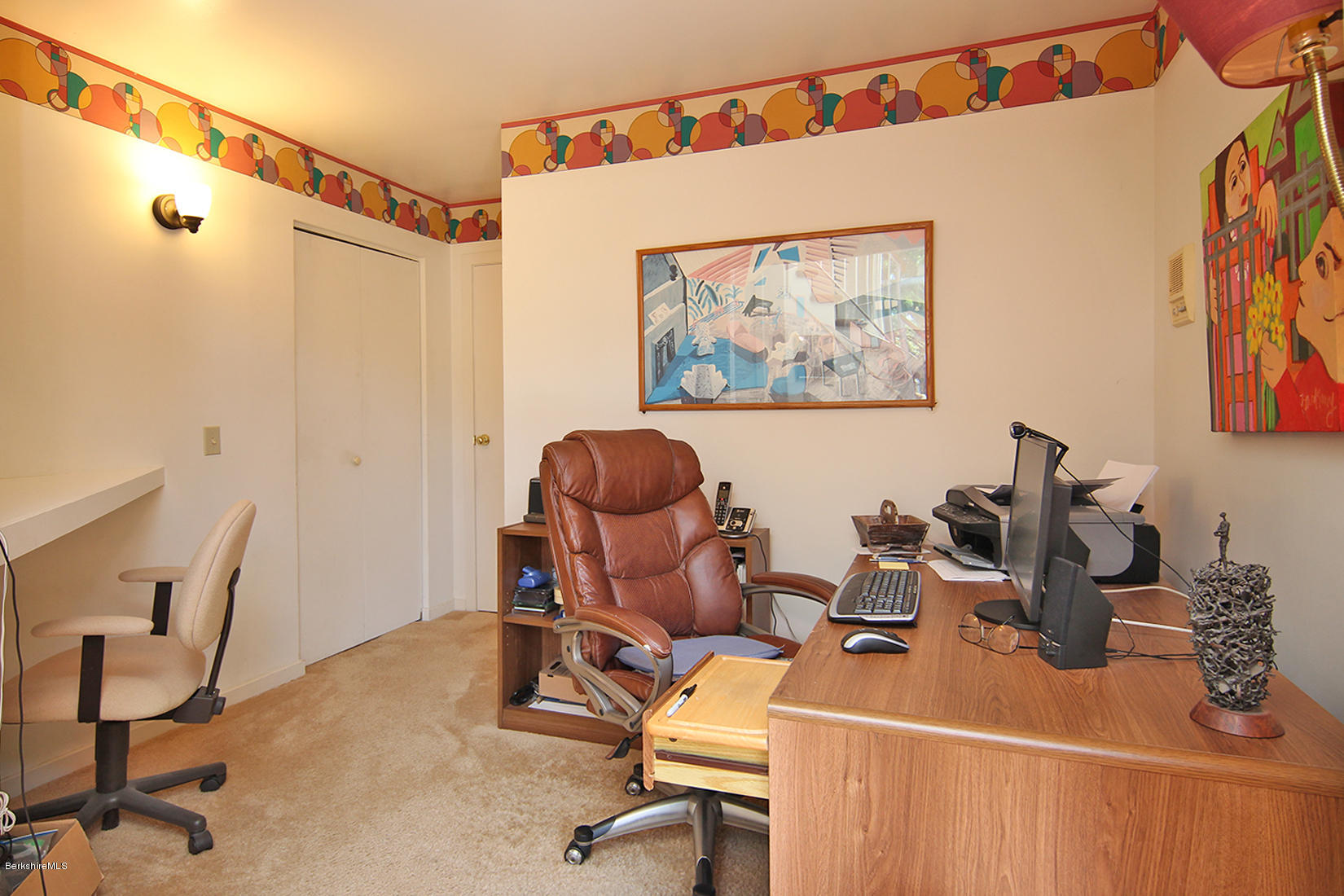 19 Hawthorne Road, Unit GH6 Stockbridge, MA 01262 - Photo 23 of 39 Office