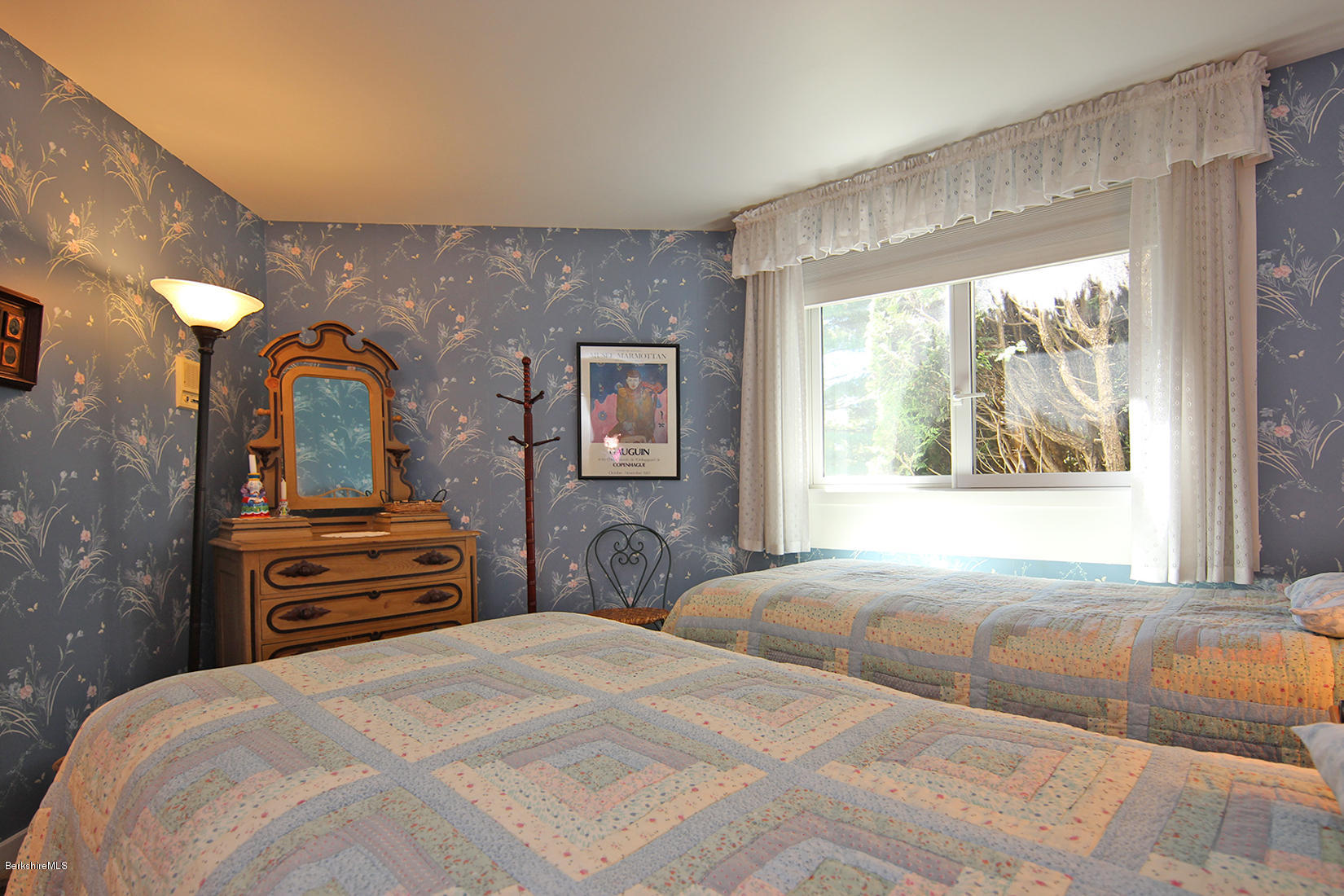 19 Hawthorne Road, Unit GH6 Stockbridge, MA 01262 - Photo 25 of 39 Guest Room