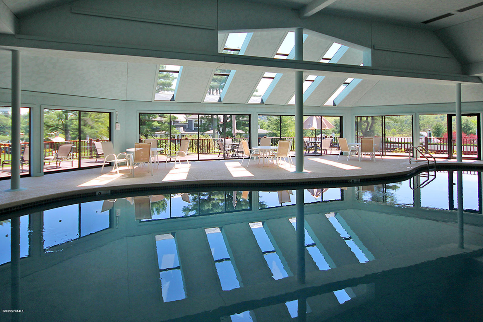 19 Hawthorne Road, Unit GH6 Stockbridge, MA 01262 - Photo 33 of 39 Indoor Pool