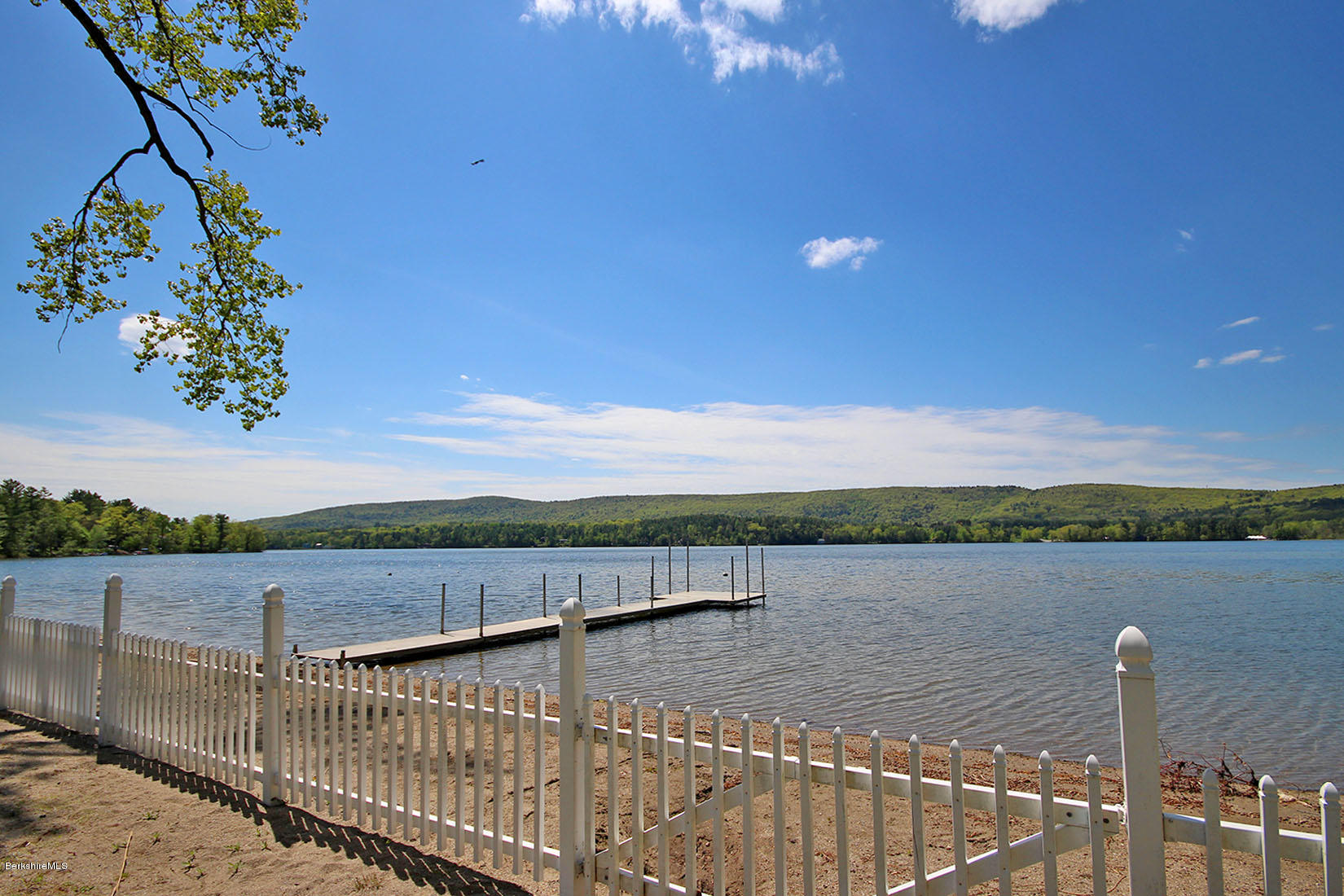 19 Hawthorne Road, Unit GH6 Stockbridge, MA 01262 - Photo 38 of 39 Association private dock