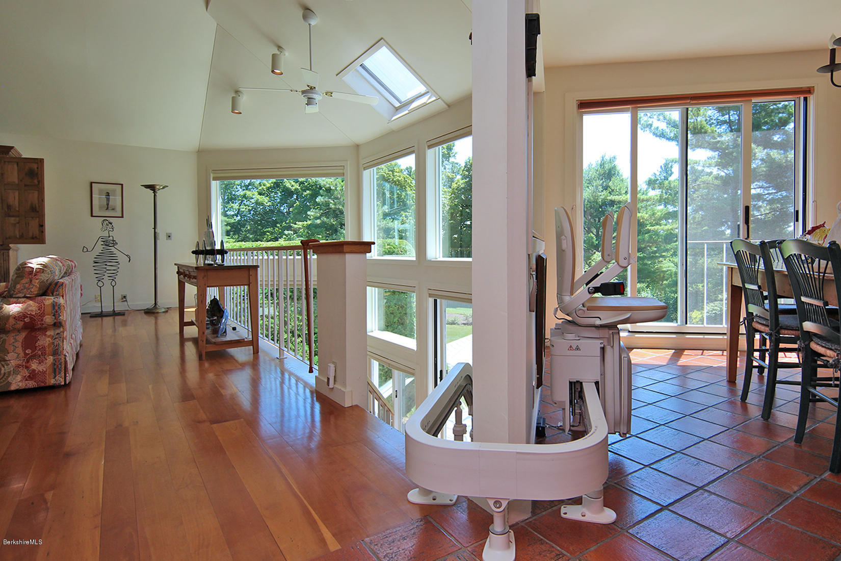 19 Hawthorne Road, Unit GH6 Stockbridge, MA 01262 - Photo 7 of 39 State-of-the-Art Chairlift