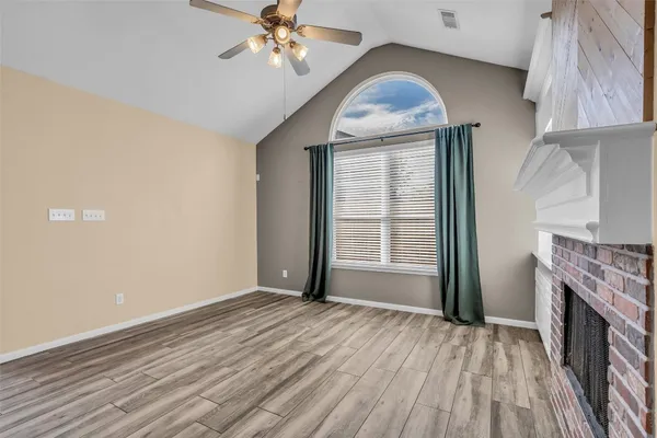 $2,300 | 8327 Terra Valley Lane, Tomball, TX 77375