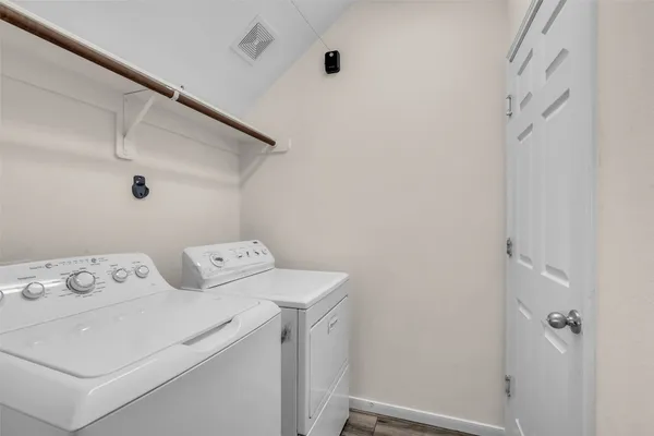 $2,300 | 8327 Terra Valley Lane, Tomball, TX 77375