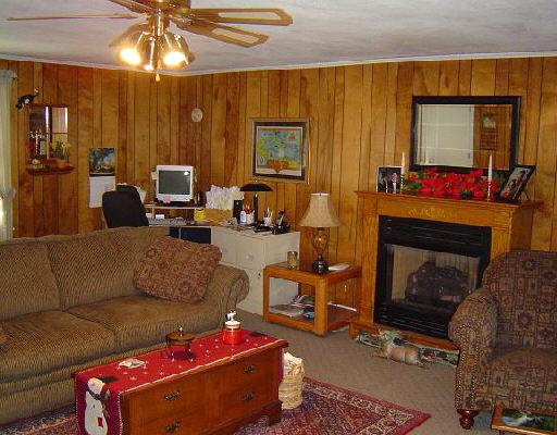 3727 Grandin Road Southwest Roanoke, VA 24018 - Photo 3 of 4 Listing Photo