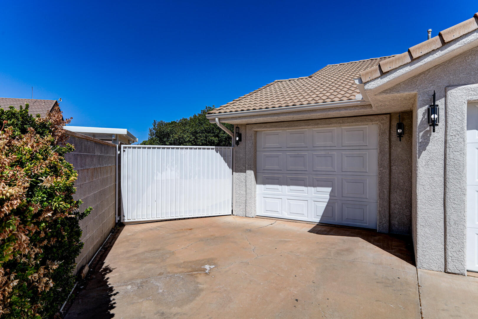 1964 Hedera Place St. George, UT 84790 - Photo 9 of 63 front4