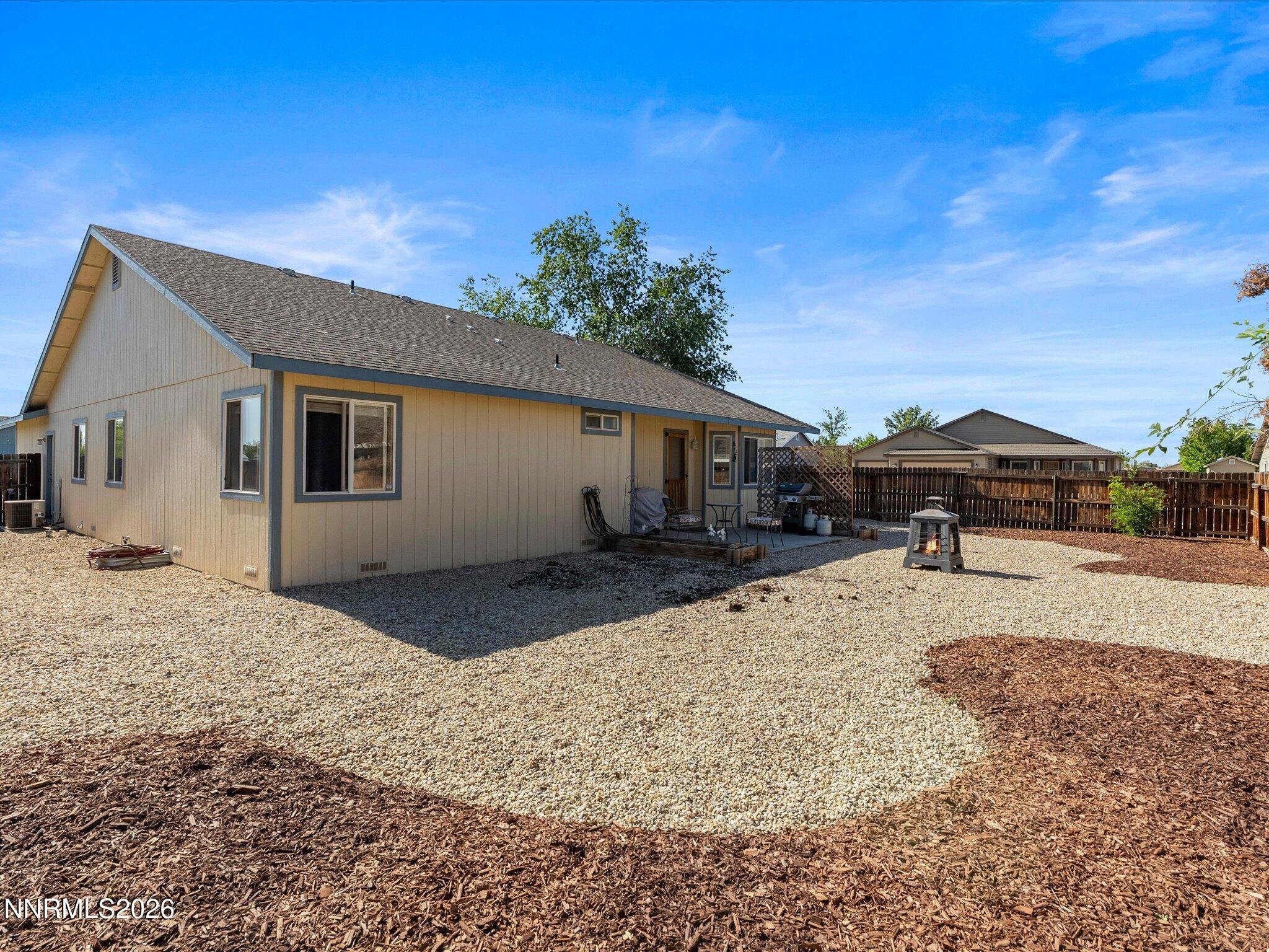894 Timothy Way Fallon, NV 89406 - Photo 37 of 44 Southeast corner of back yard looking at