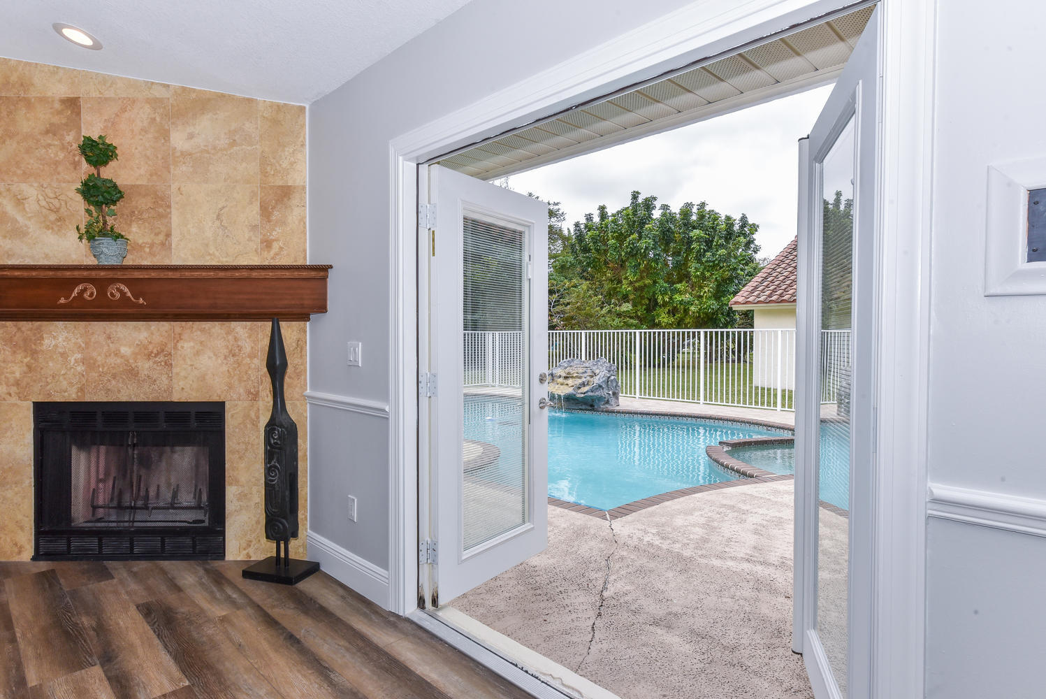 18542 Anchor Drive Boca Raton, FL 33498 - Photo 12 of 45 HL 13