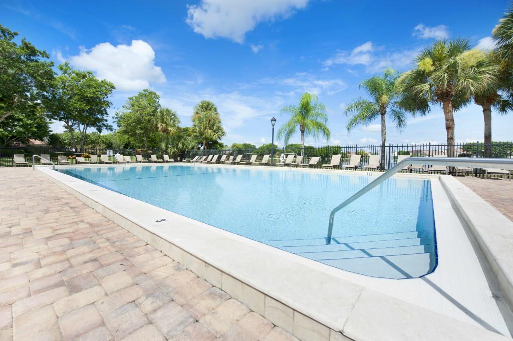 18542 Anchor Drive Boca Raton, FL 33498 - Photo 36 of 45 New LOB pool
