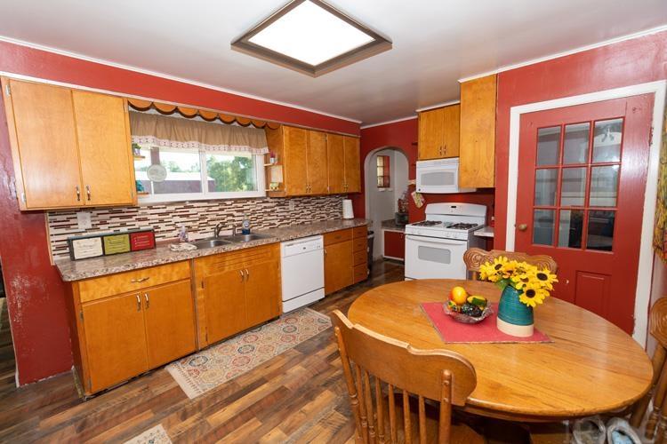 10491 Edison Road Osceola, IN 46561 - Photo 13 of 30 Gallery Image 13