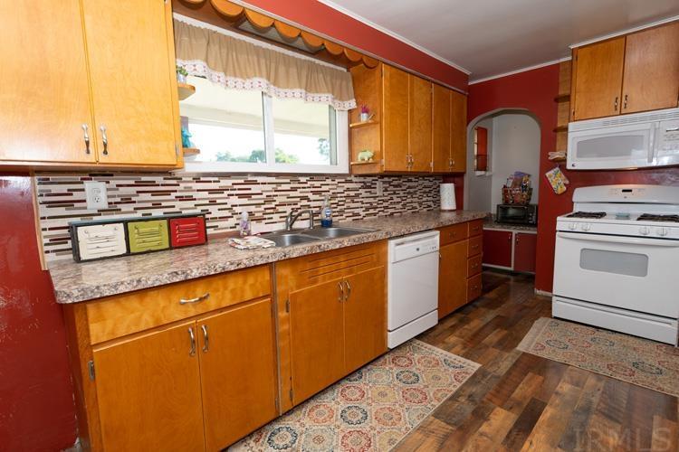 10491 Edison Road Osceola, IN 46561 - Photo 21 of 30 Gallery Image 21