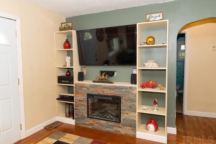 10491 Edison Road Osceola, IN 46561 - Photo 25 of 30 Gallery Image 25