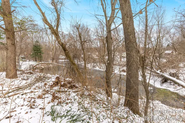 $245,000 | 231 Eden Road, Battle Creek, MI 49017