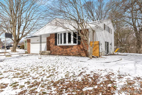 $245,000 | 231 Eden Road, Battle Creek, MI 49017