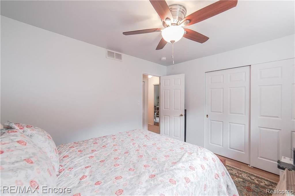 1082 Avon Manor Road Rochester Hills, MI 48307 - Photo 30 of 40