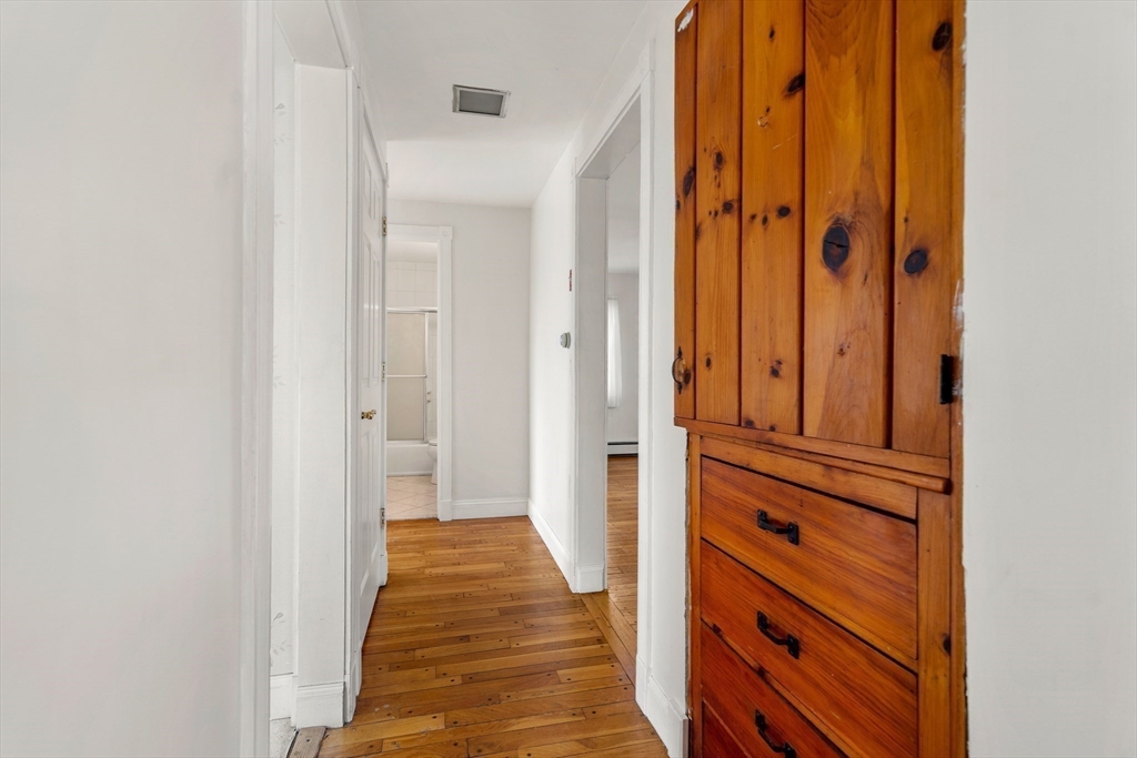 10 Lodge Road Nahant, MA 01908 - Photo 12 of 35