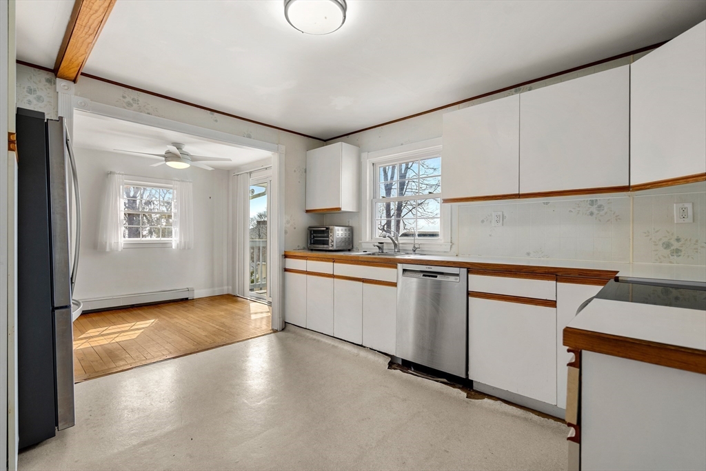 10 Lodge Road Nahant, MA 01908 - Photo 8 of 35