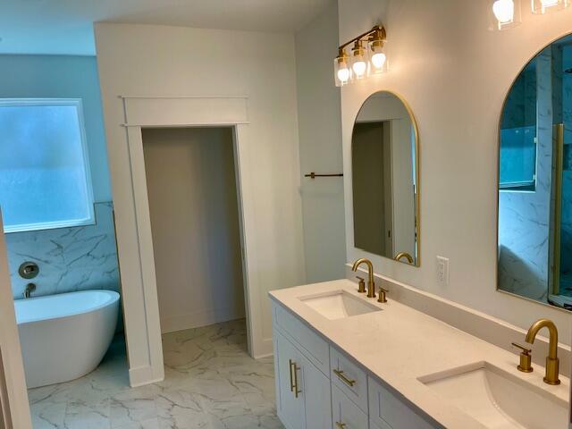 117 Fletcher Way Destin, FL 32541 - Photo 9 of 15 Primary Bath